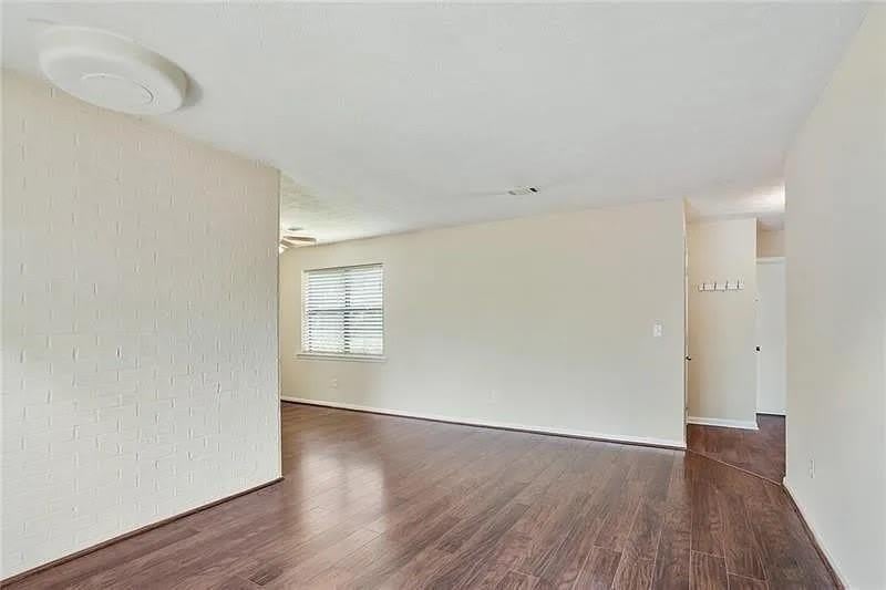 76 Sandalwood Circle – photo 4
