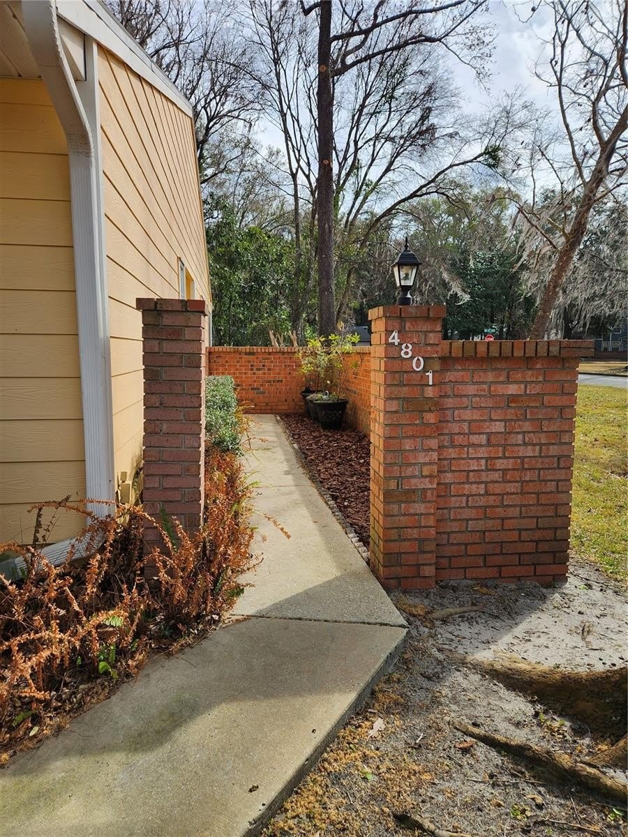 4801 Nw 2Nd Place – photo 3