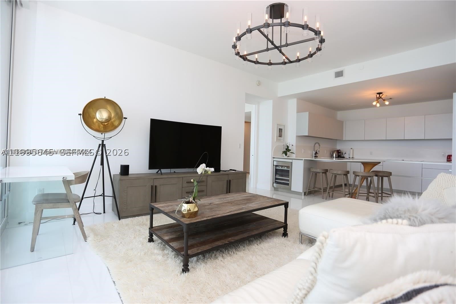 16901 Collins Ave – photo 5