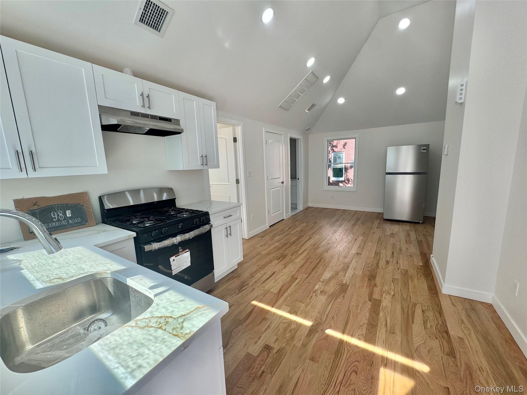 98 A Steamboat Road – photo 4