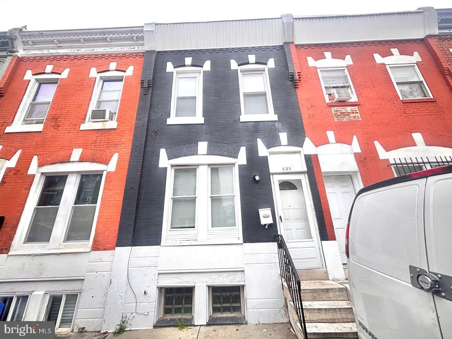 623 FITZGERALD Street – photo 2