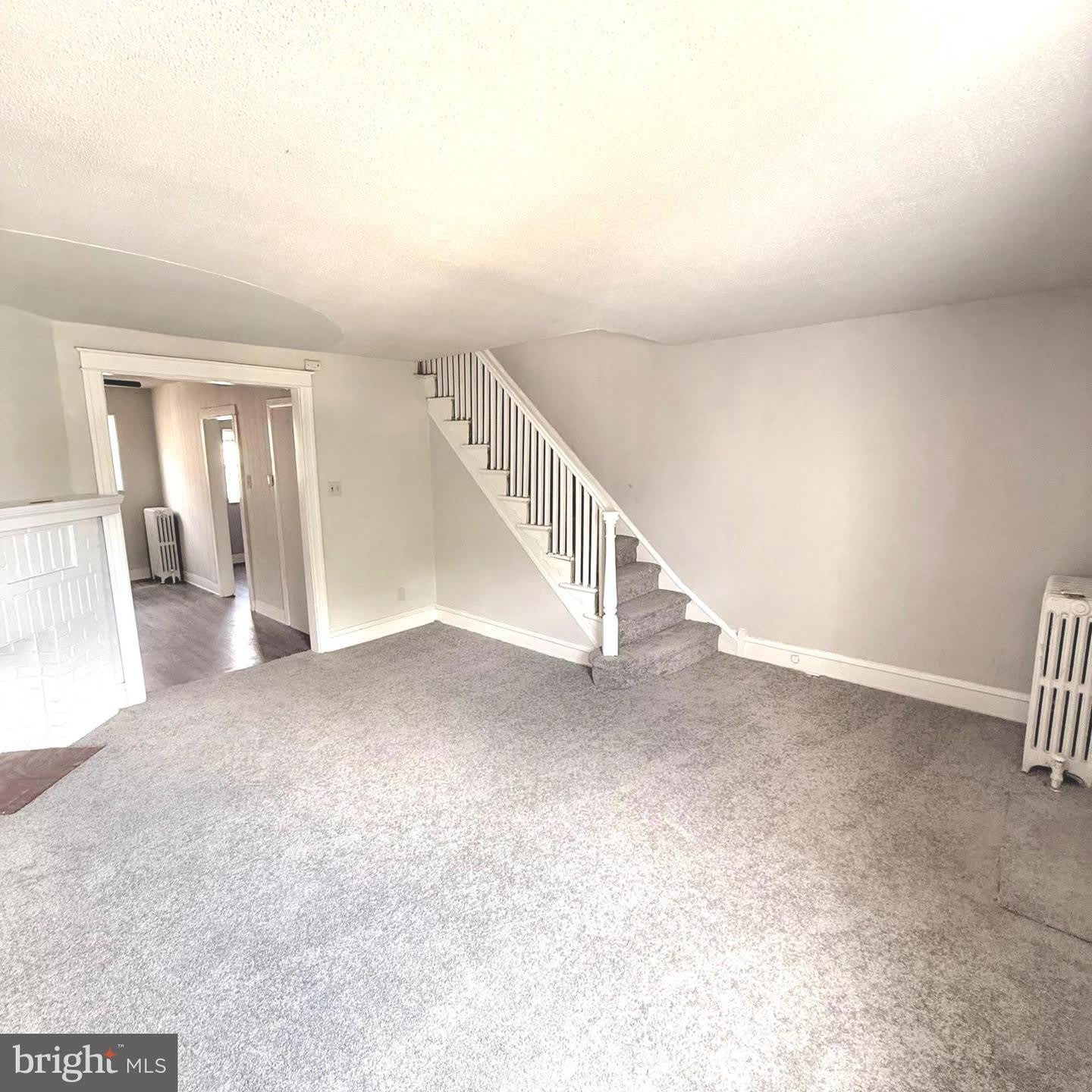 119 WHITELY TER – photo 3