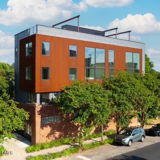 400 E Martin Street – photo 1