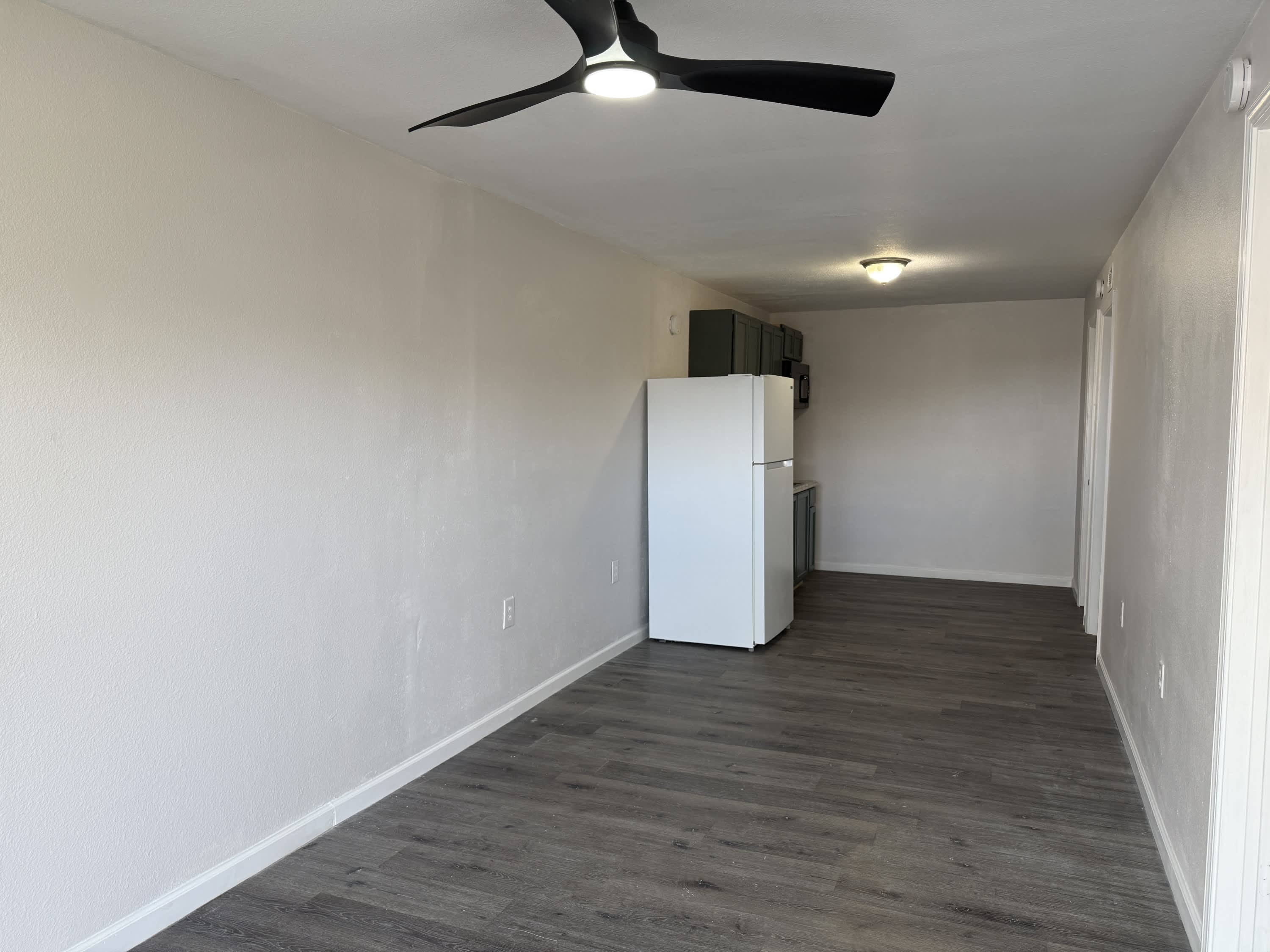 502 Houston Street – photo 4