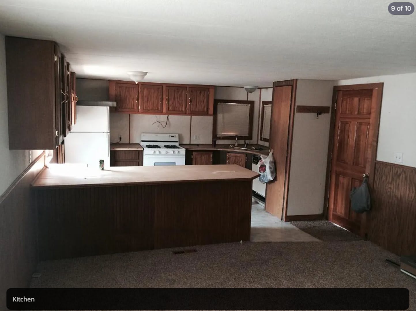 Cozy 2 Bed 1 Bath 1 Car Detached Garage – photo 2