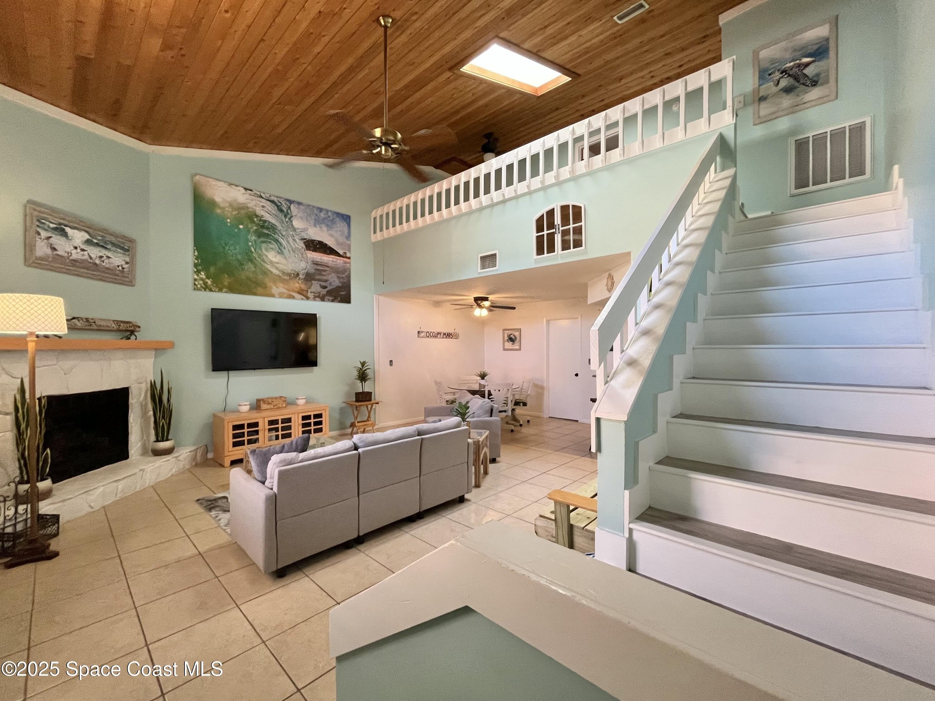 125 Adams Avenue – photo 2