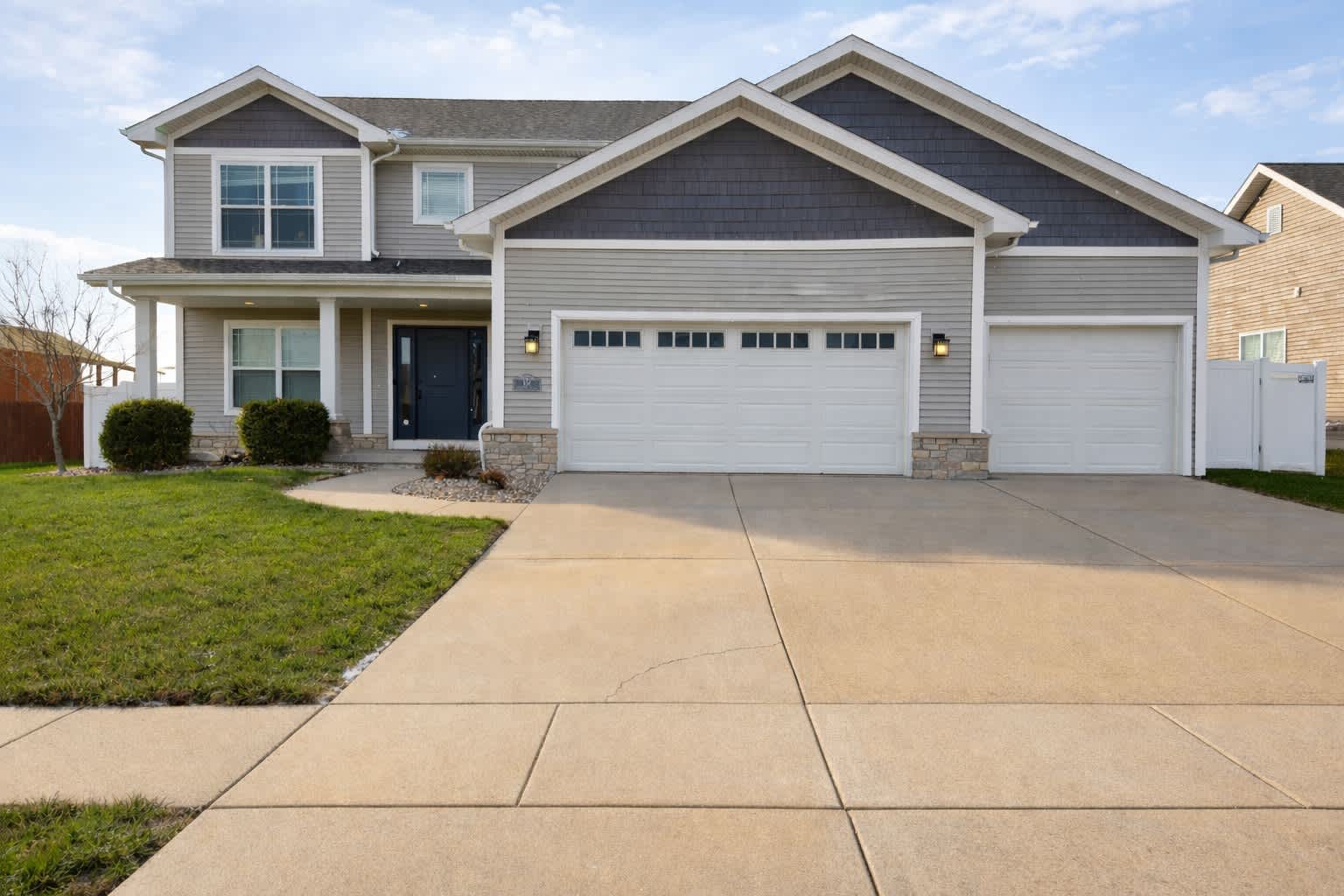 956 Carnegie Knolls Drive – photo 1