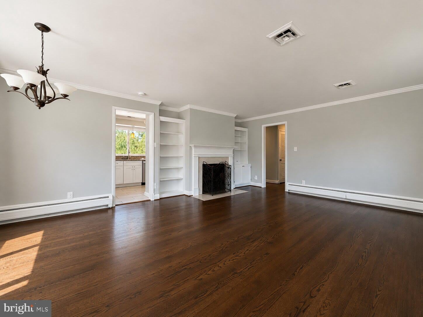 2512 N KENILWORTH Street – photo 5