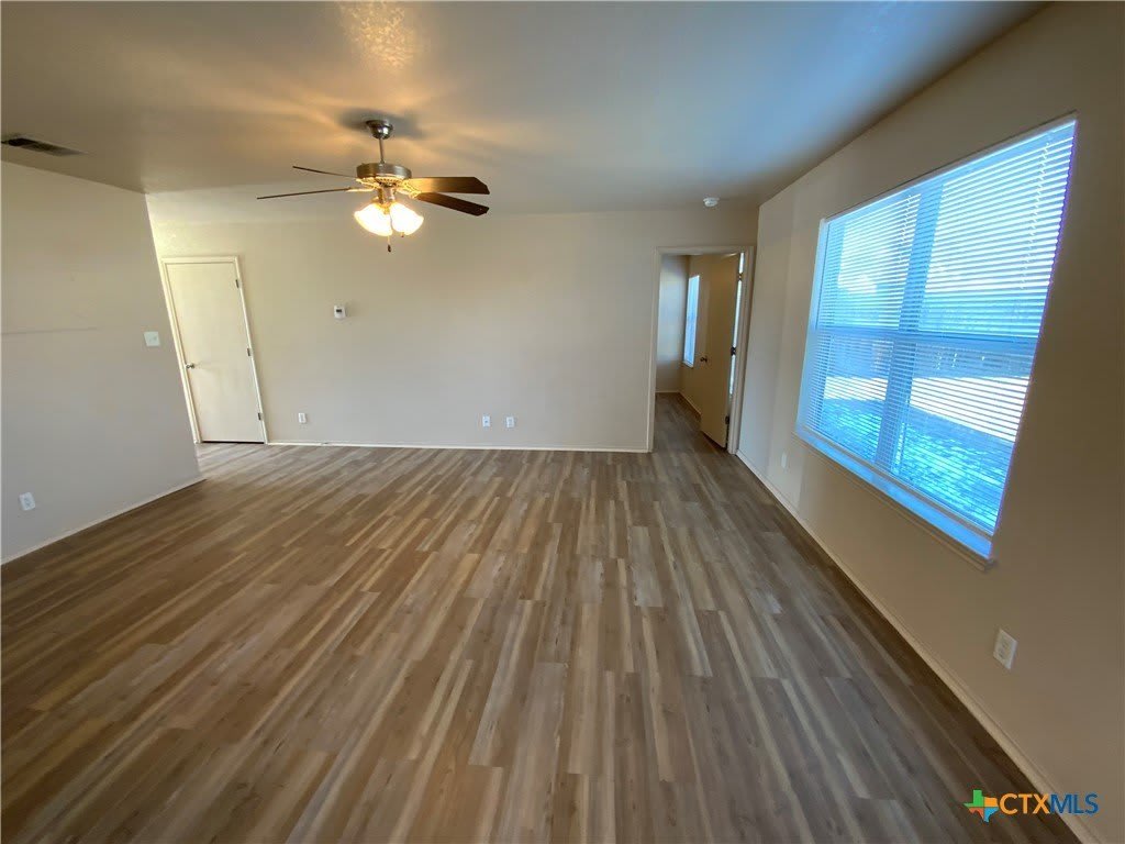2212 Bellmont – photo 2