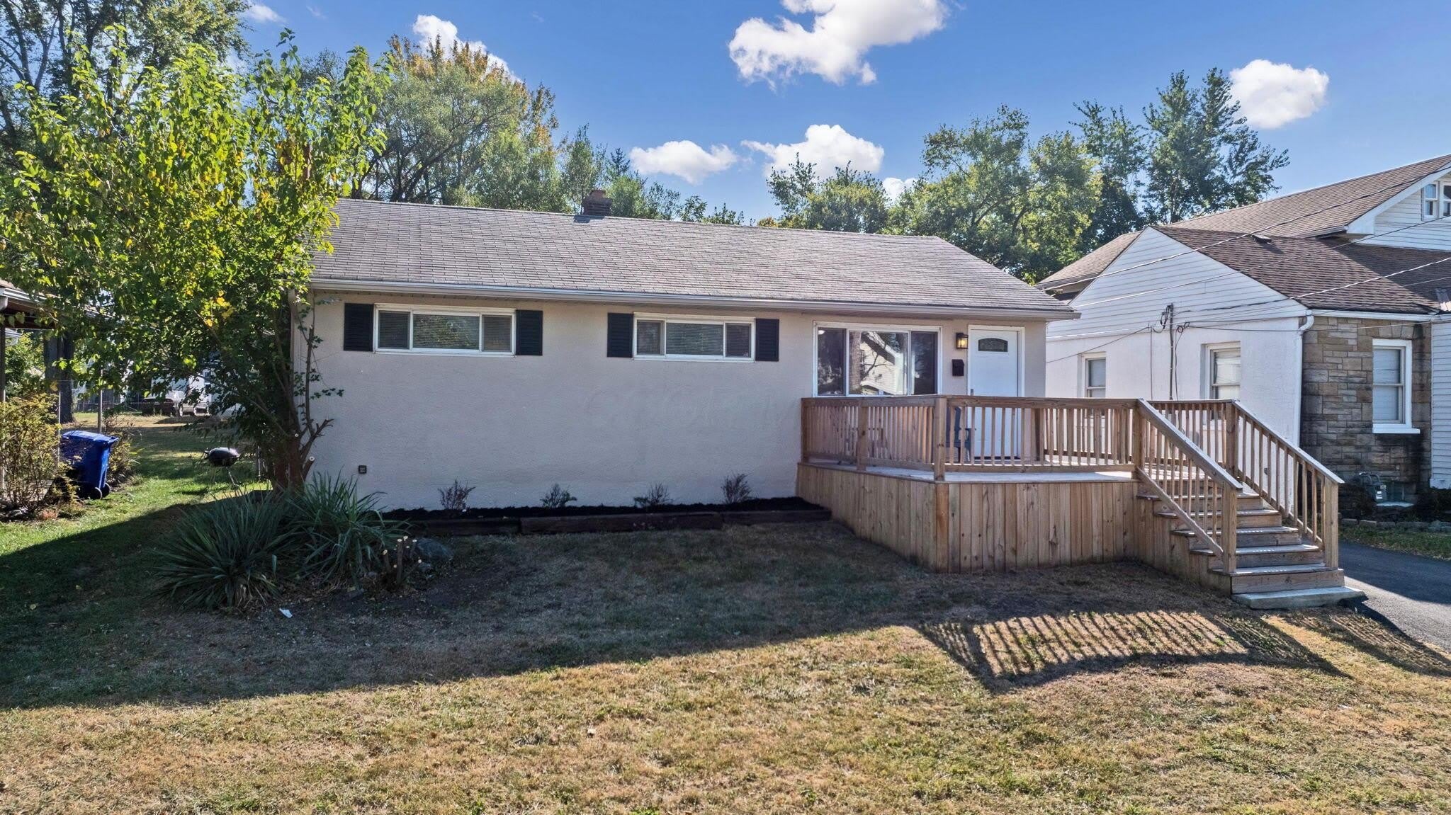 3134 Medina Avenue – photo 1