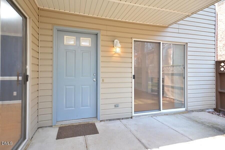 425 Summerwalk Circle – photo 4