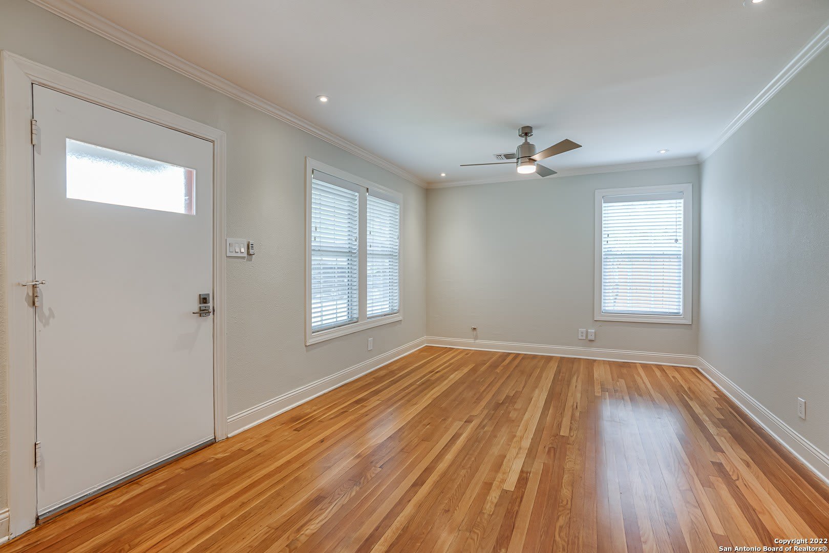 526 Marchmont Ln – photo 4