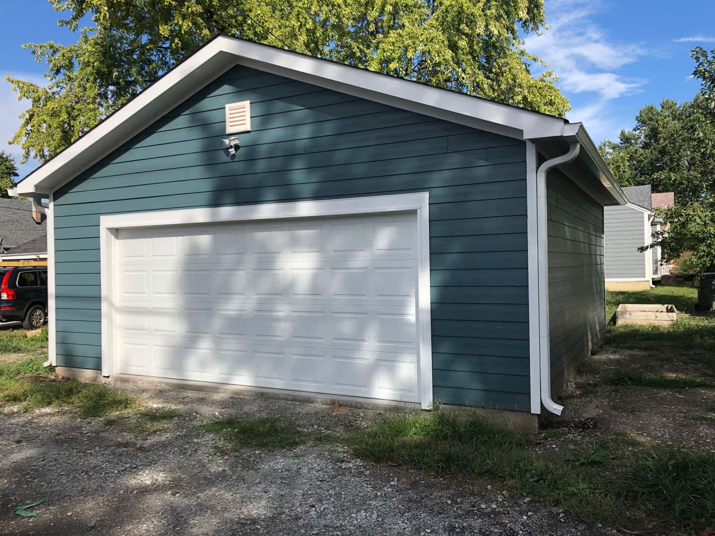 Bates-Hendricks 3 Bedroom 2 Bath Bungalow – photo 3