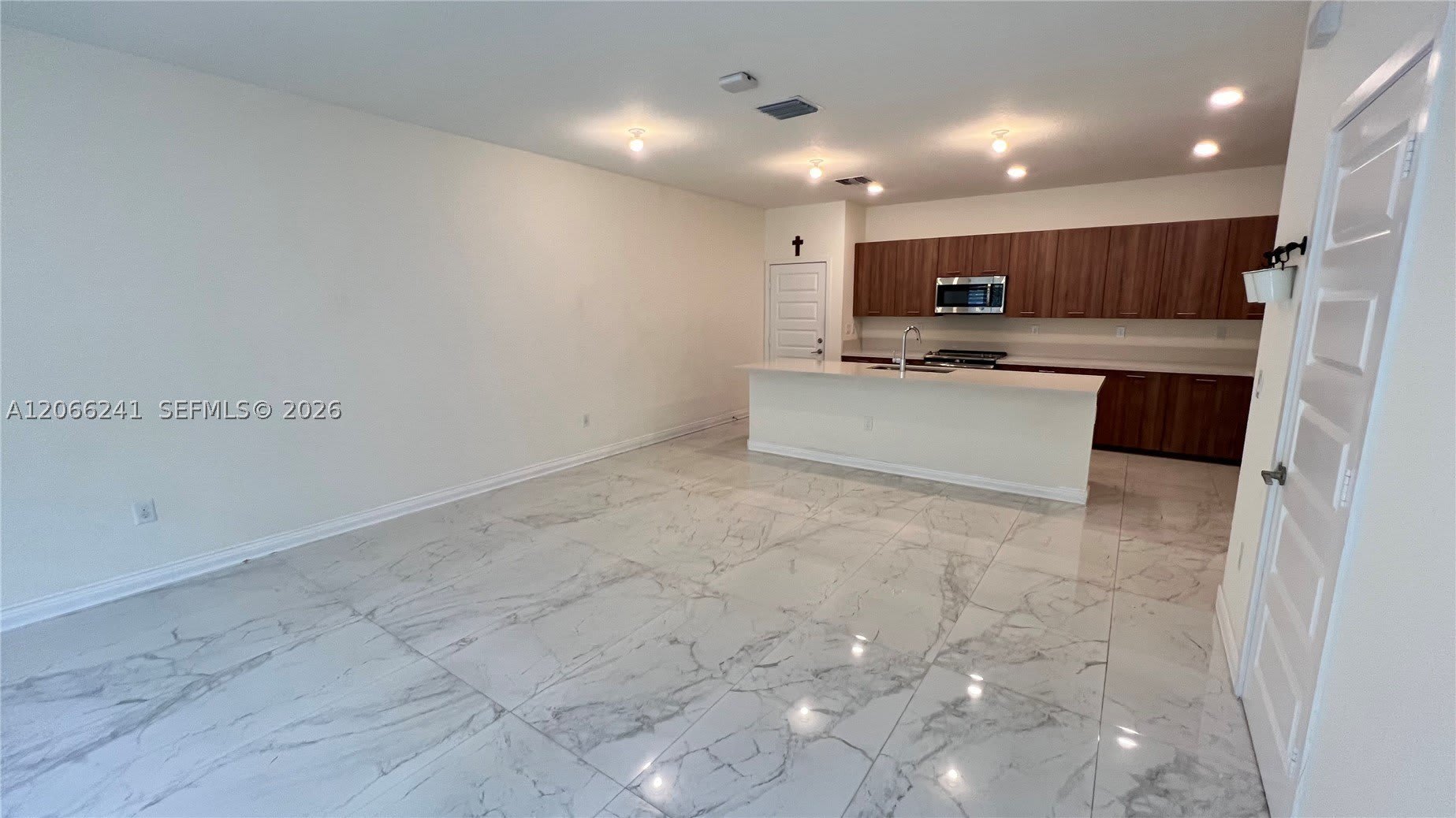 4738 NW 83rd Path – photo 2