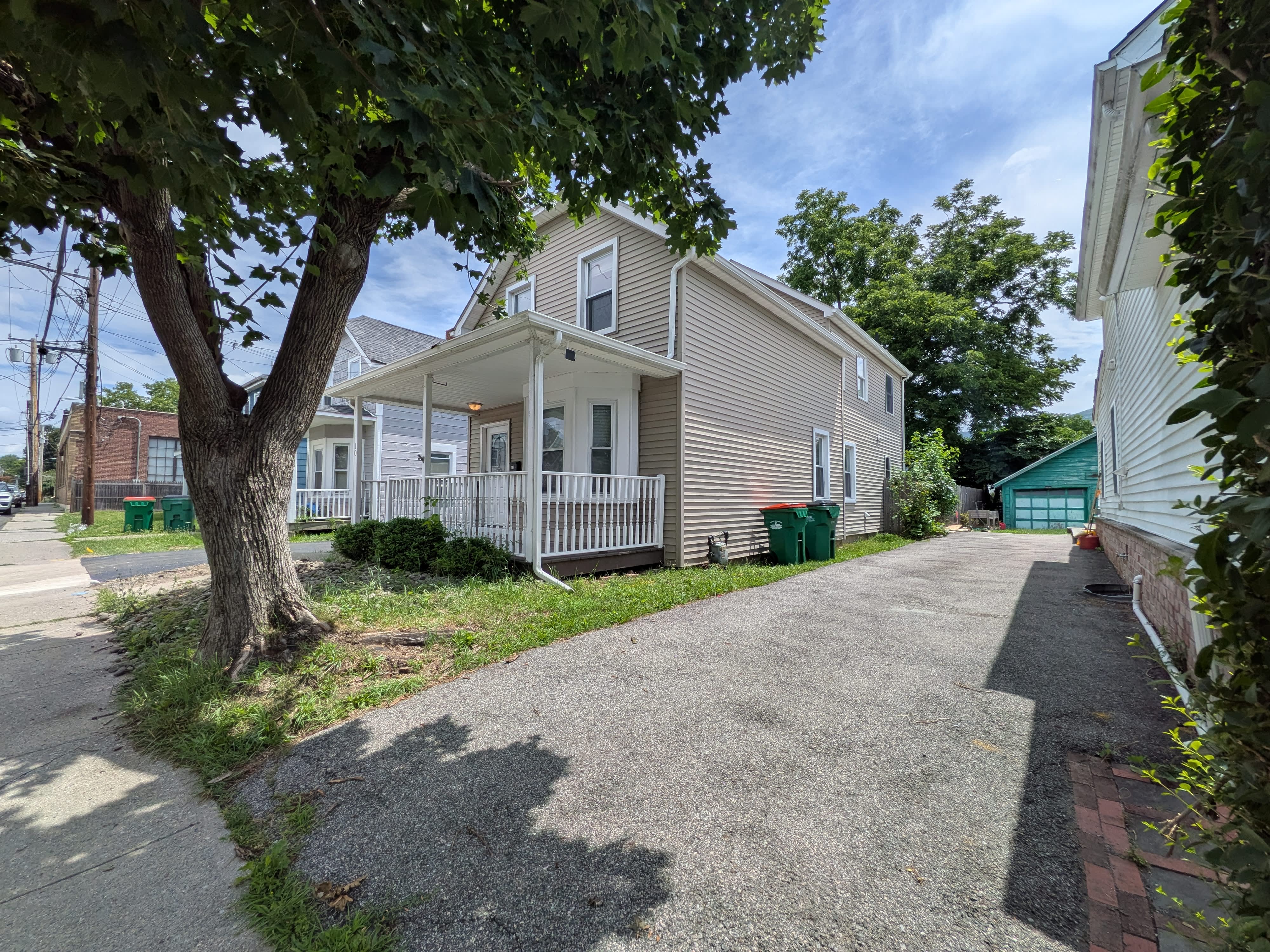 10 South Walnut Street – photo 2