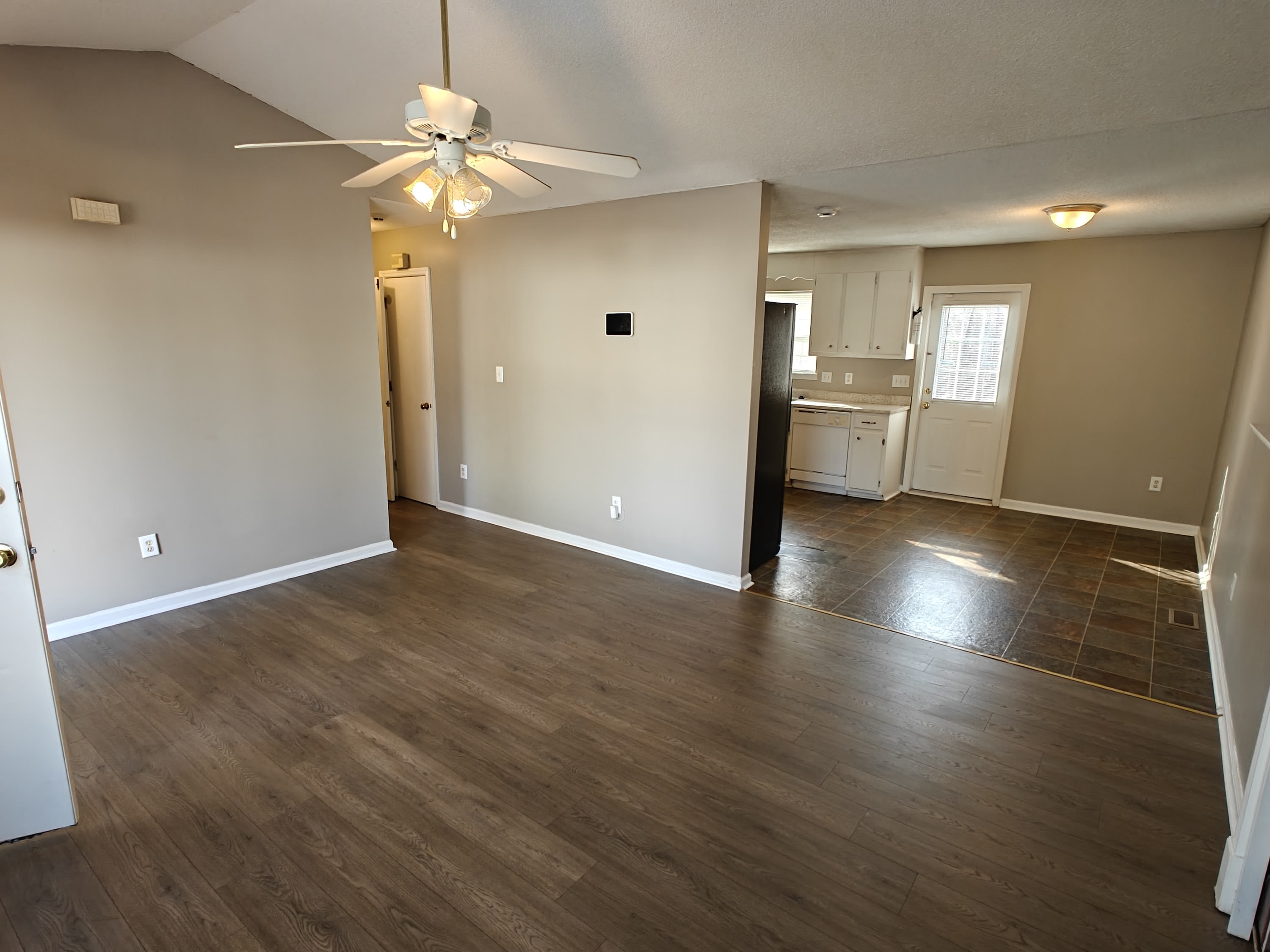 11 Silver Spur Court – photo 2