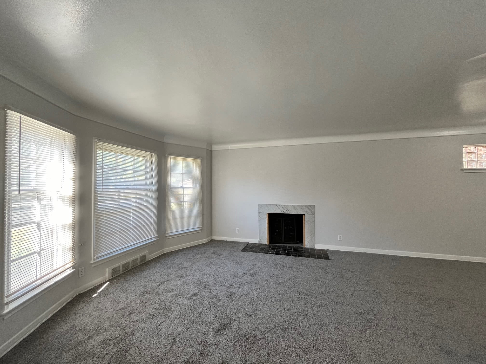 18276 Appoline St – photo 4