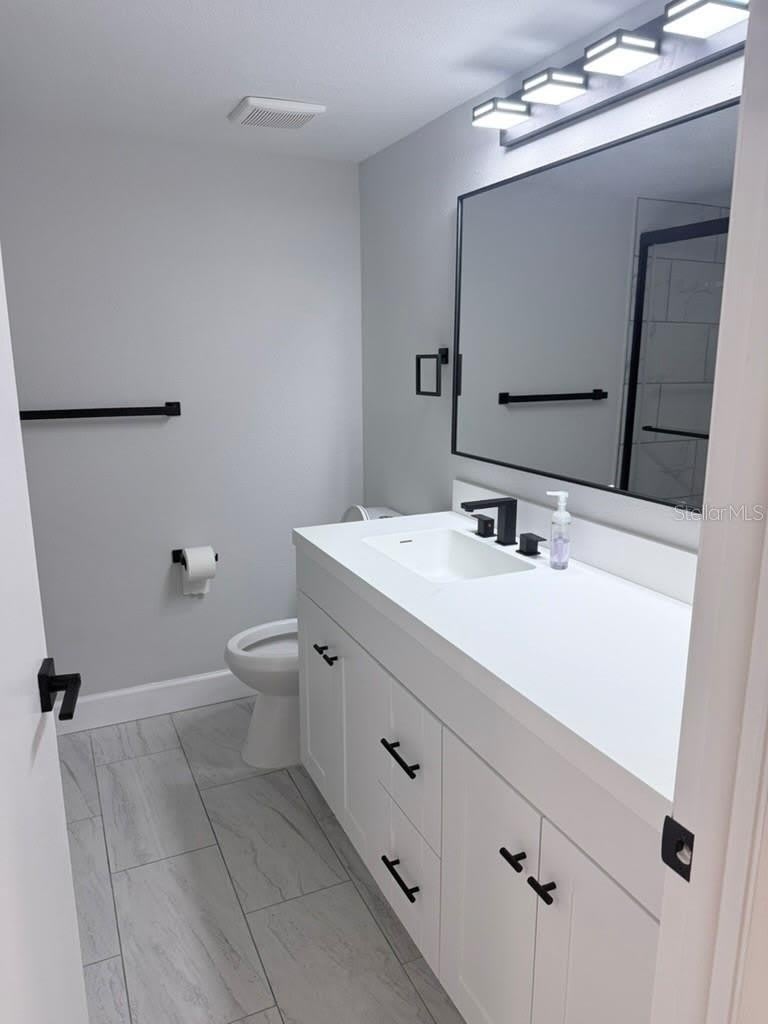 3300 COVE CAY Drive – photo 4