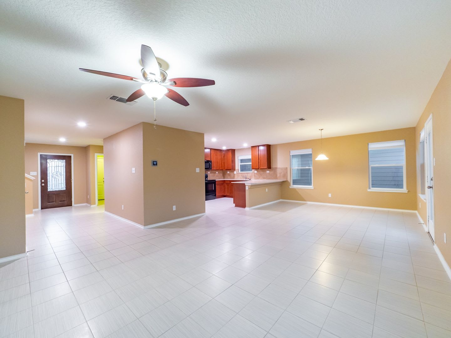 Single Family Home For Rent – photo 5