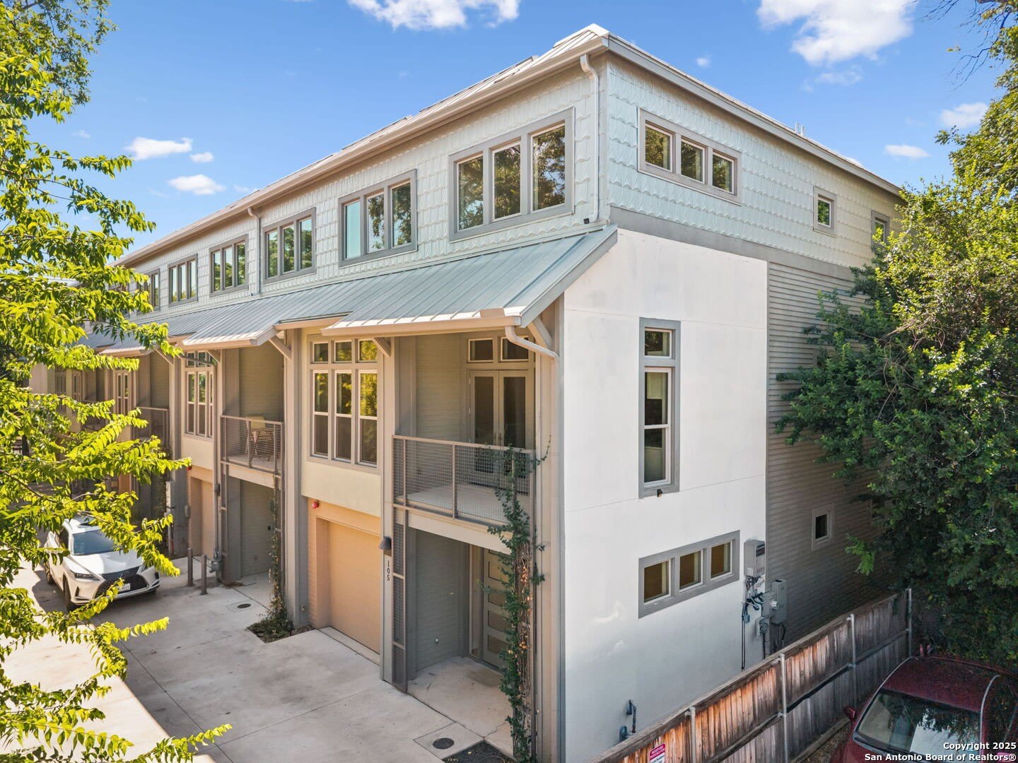 135 Cedar Street – photo 1