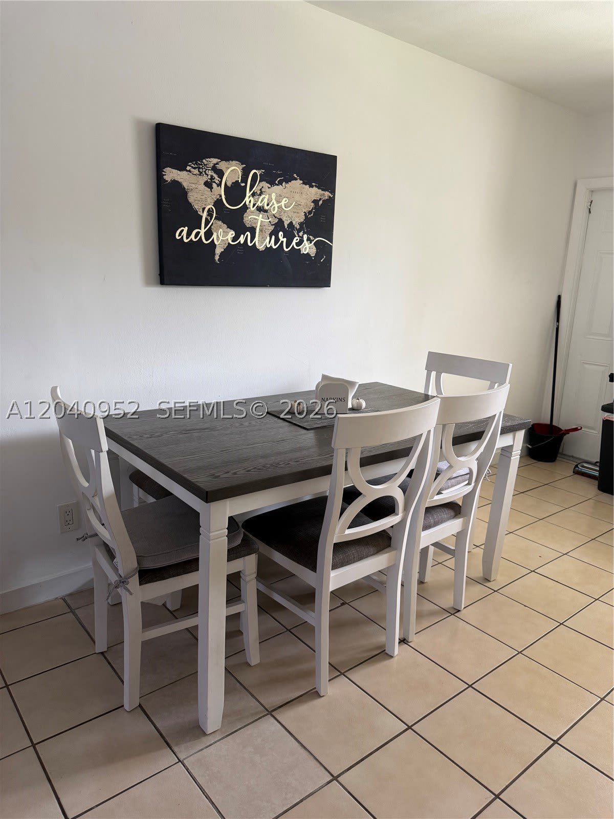 500 SW 7th St – photo 4