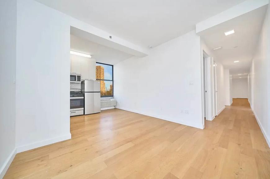 2338 Second Avenue – photo 3