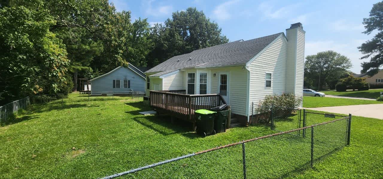 1009 Spruce Dr (TW5) – photo 2