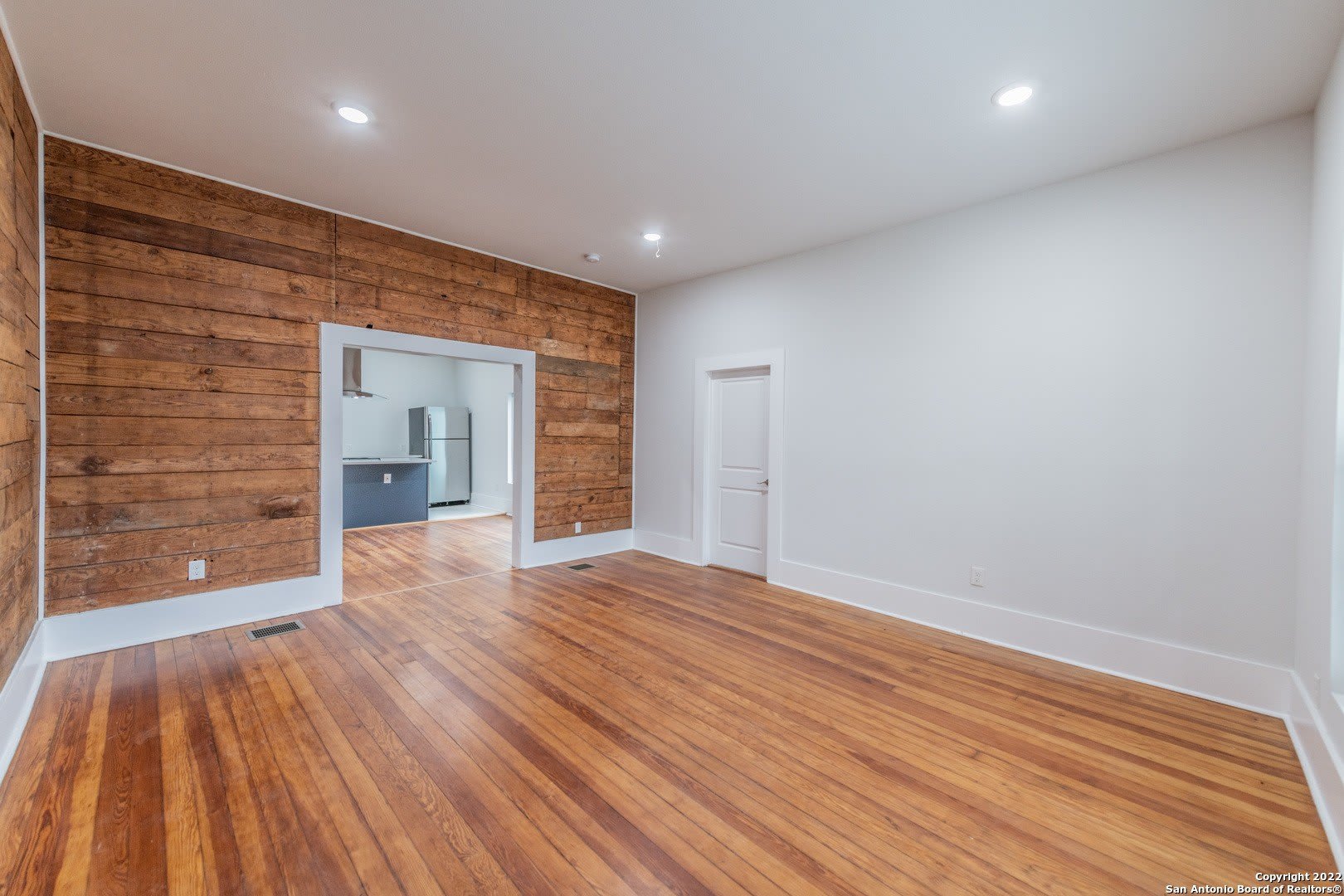 121 highland – photo 3