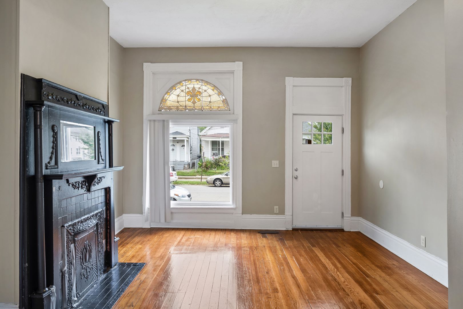 Remodeled 3BR/ 2BA Home in Shelby Park! – photo 4