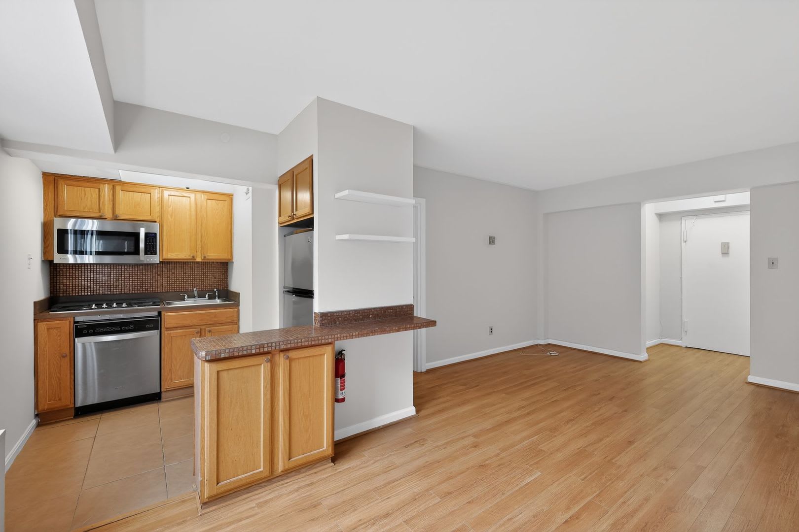 3701 Connecticut Ave NW #337 – photo 5