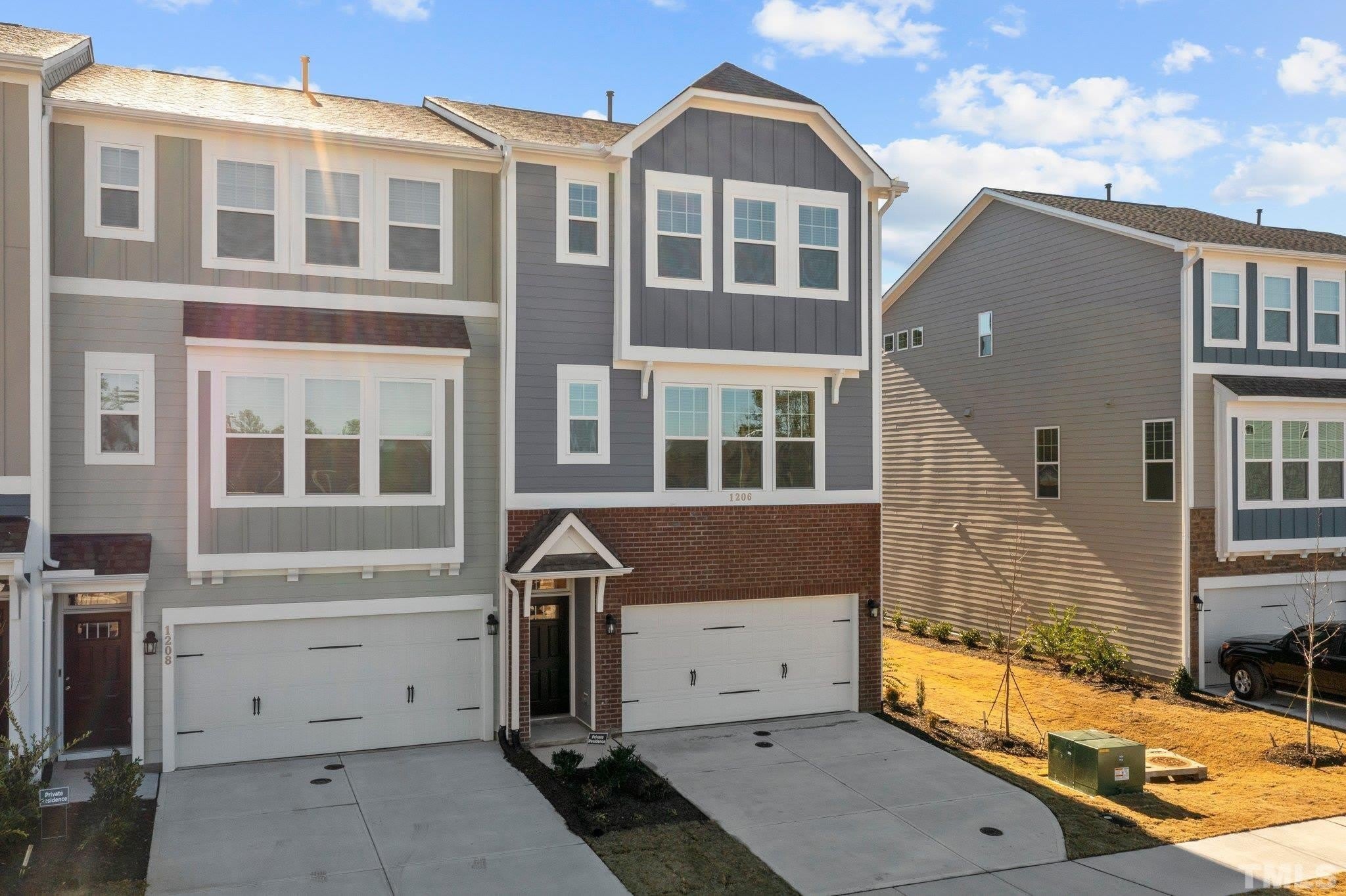 1206 Commack Drive – photo 3