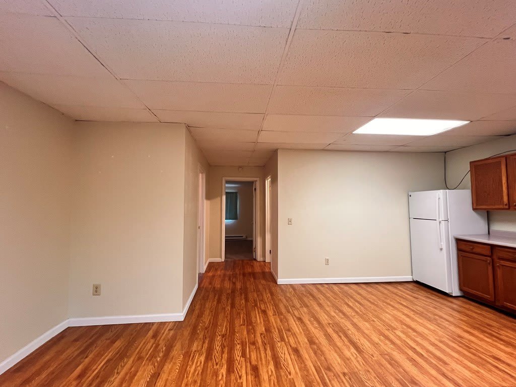 10 APT-B CLINTON ST – photo 4