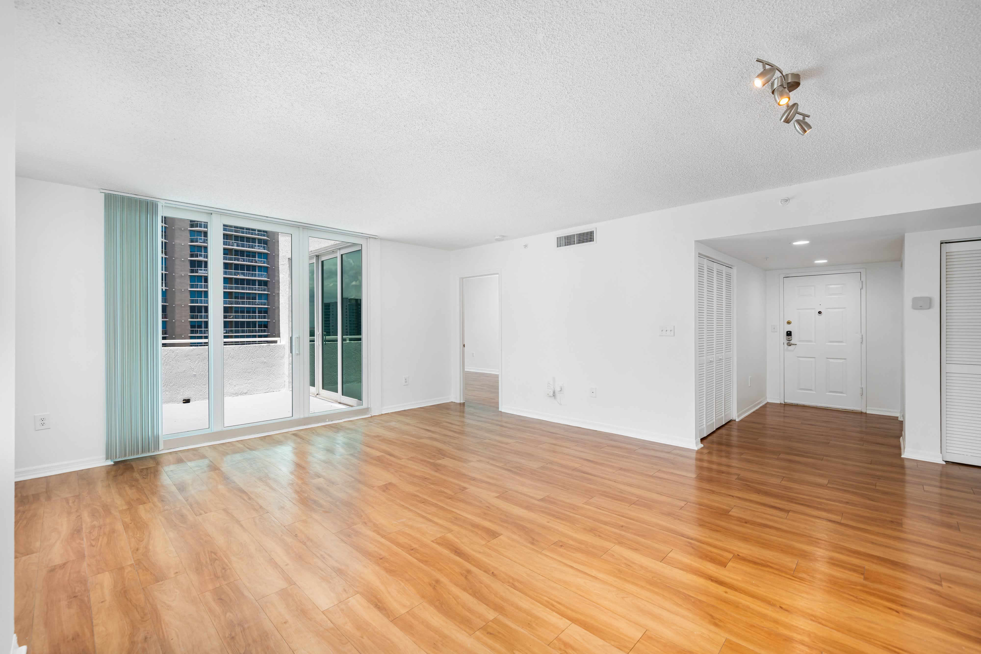 1535 Southwest 13Th Street – photo 3