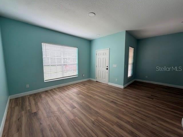 10640 SUN VILLA Boulevard – photo 2