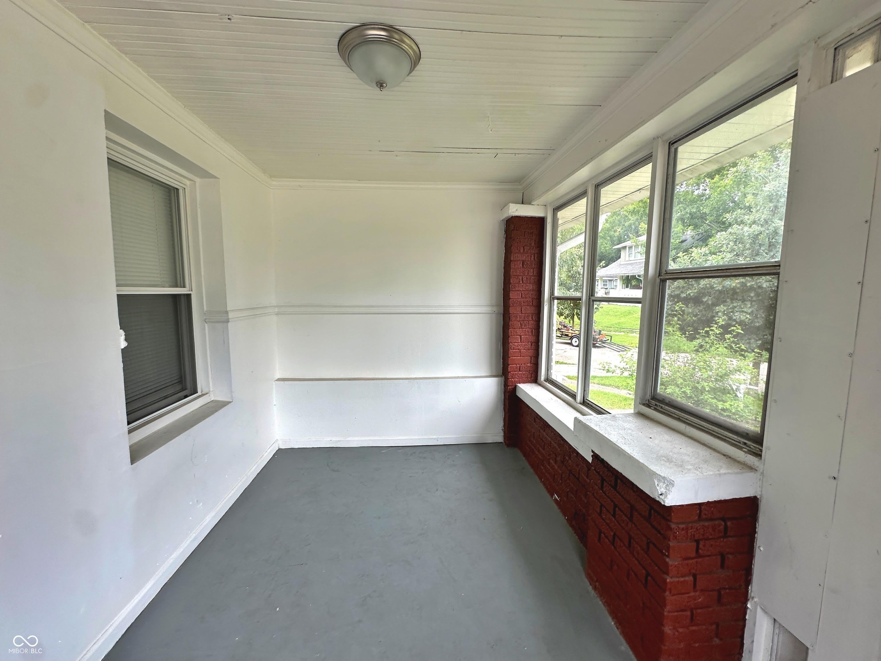 19 S Spencer Avenue – photo 5