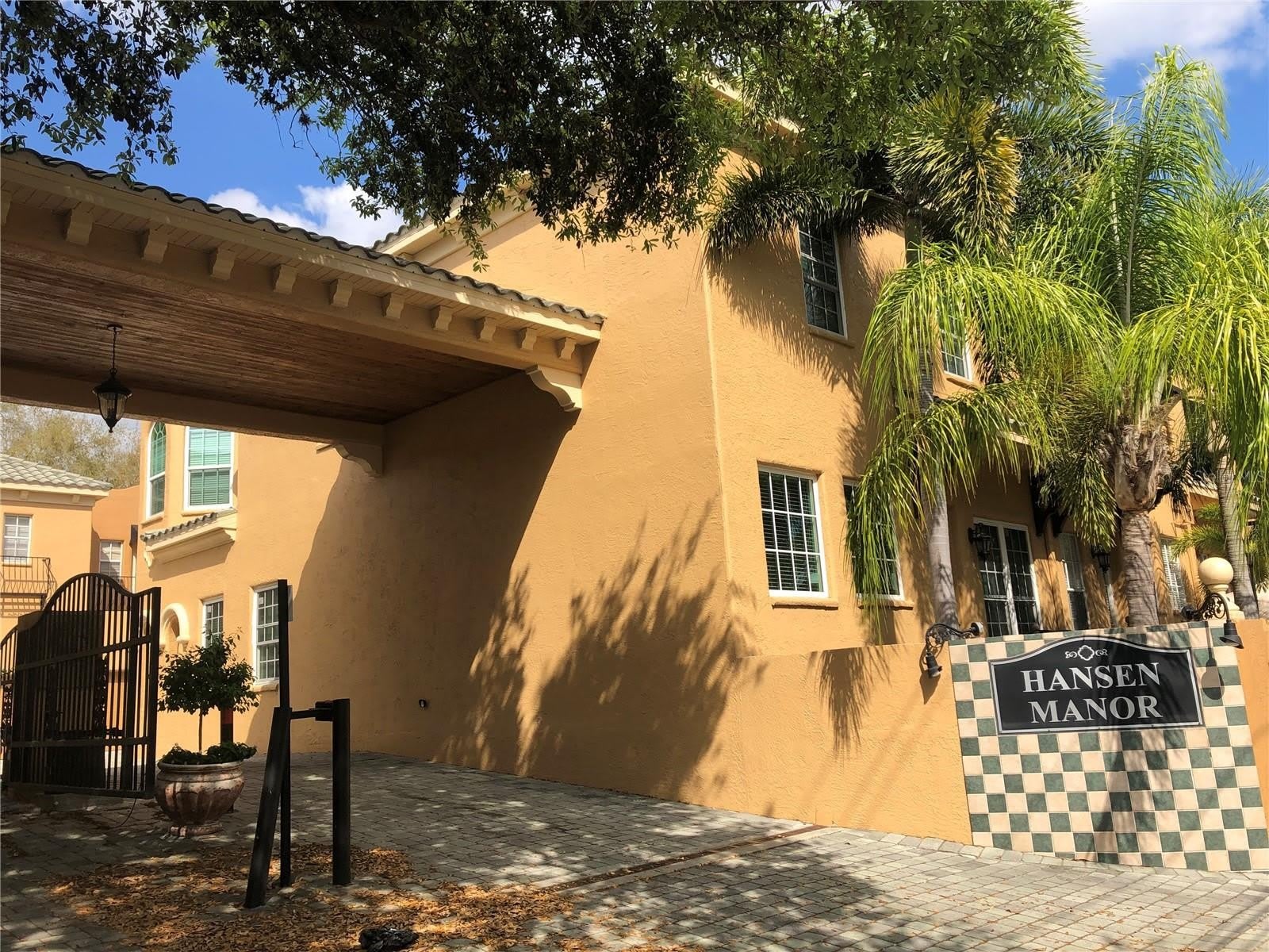 2902 HANSEN MANOR Lane – photo 3
