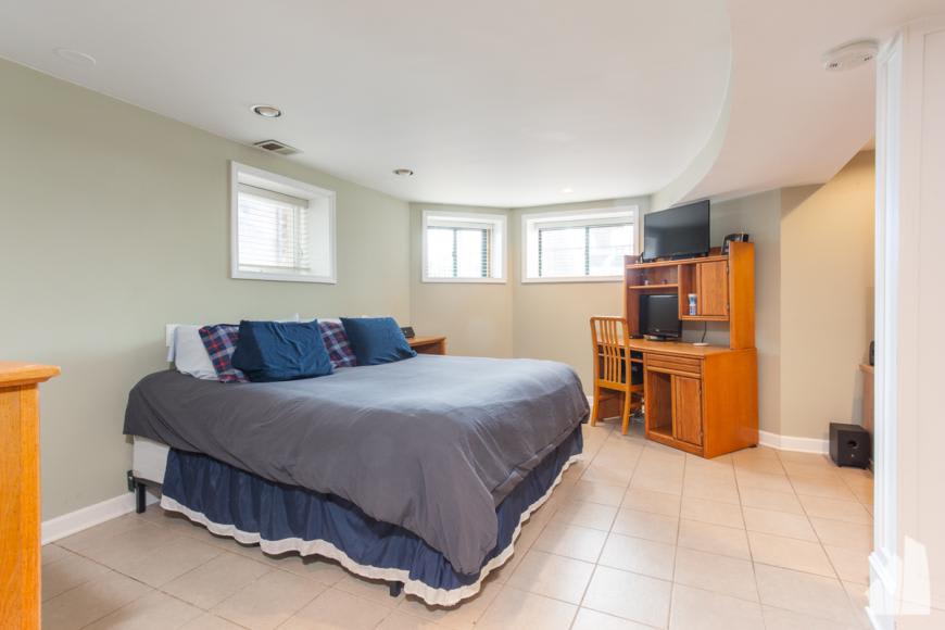 1538 Wrightwood – photo 2
