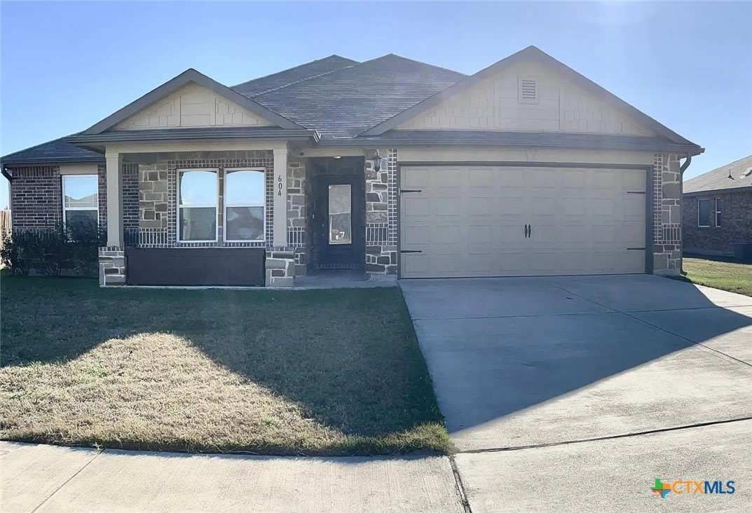 604 W Vega Lane – photo 1