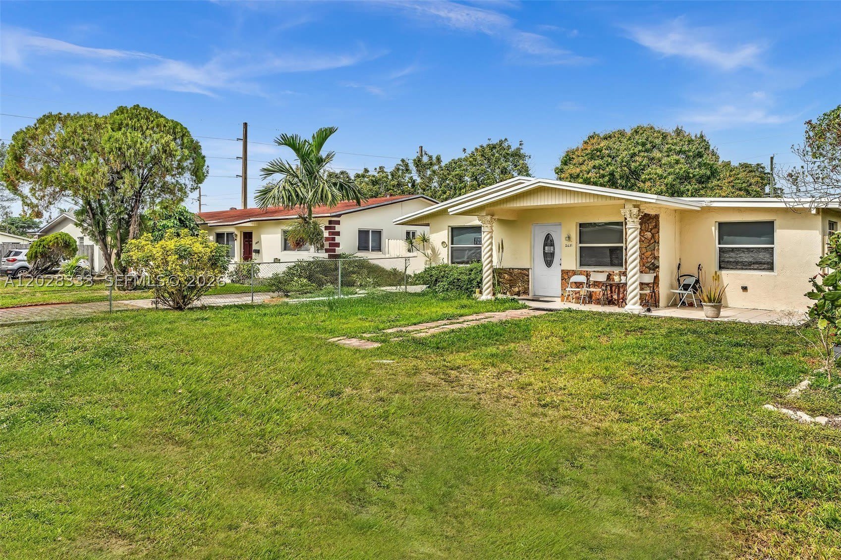 2631 NE 214th St – photo 5