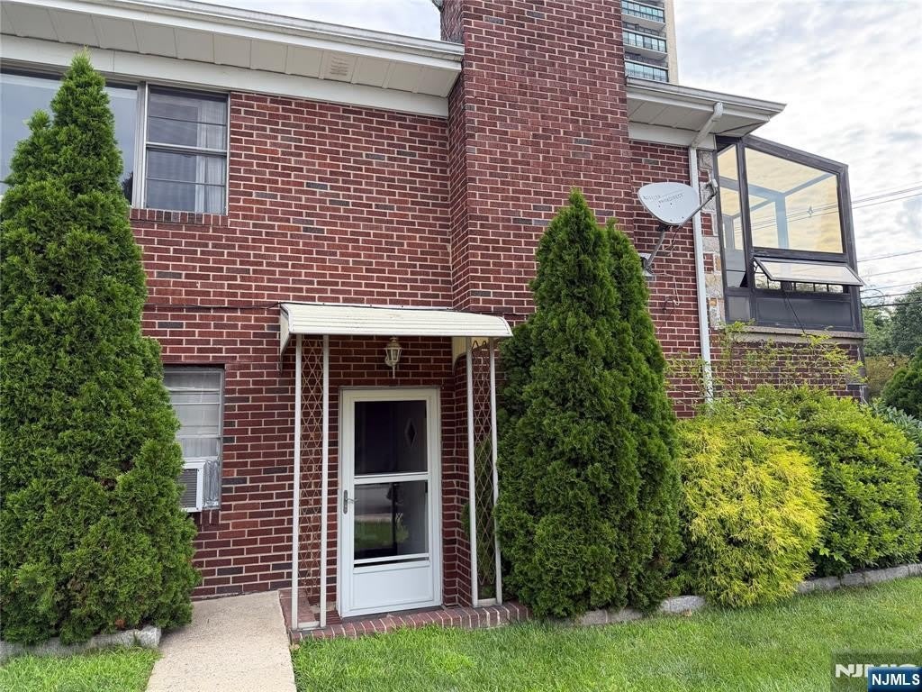 1441 Palisade Avenue – photo 1