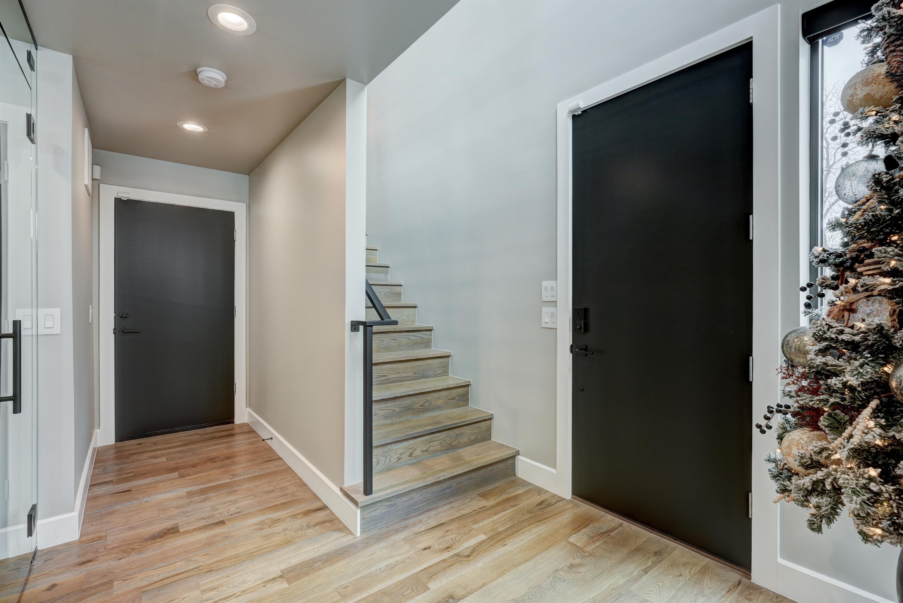 819 Northwest 6th Street – photo 4