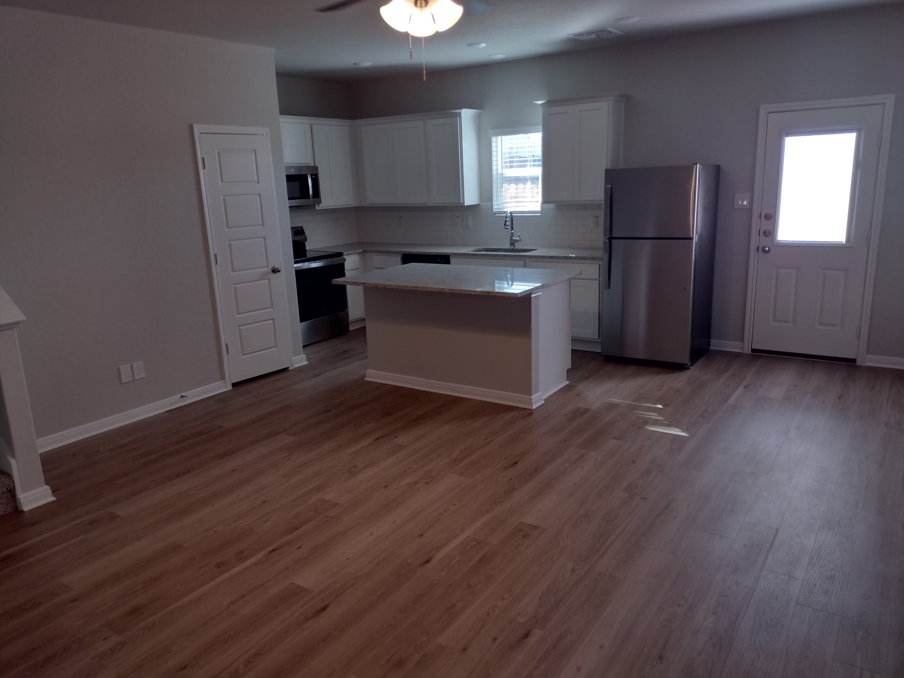 13319 Stadium Cove – photo 2