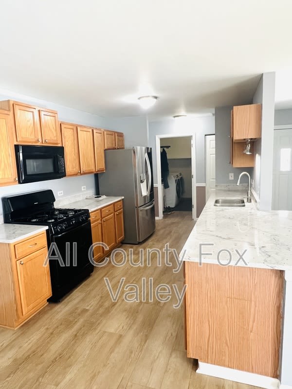 25117 W Mitchell Ct – photo 4