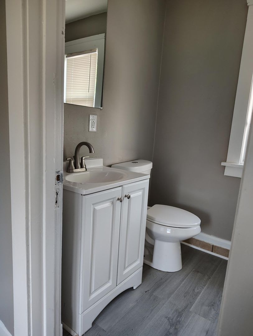 1217 Grand Ave – photo 4