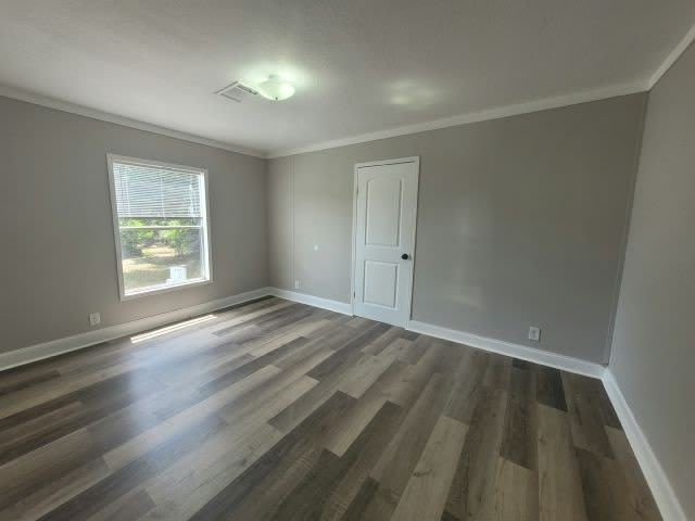 200 Ashville St – photo 2