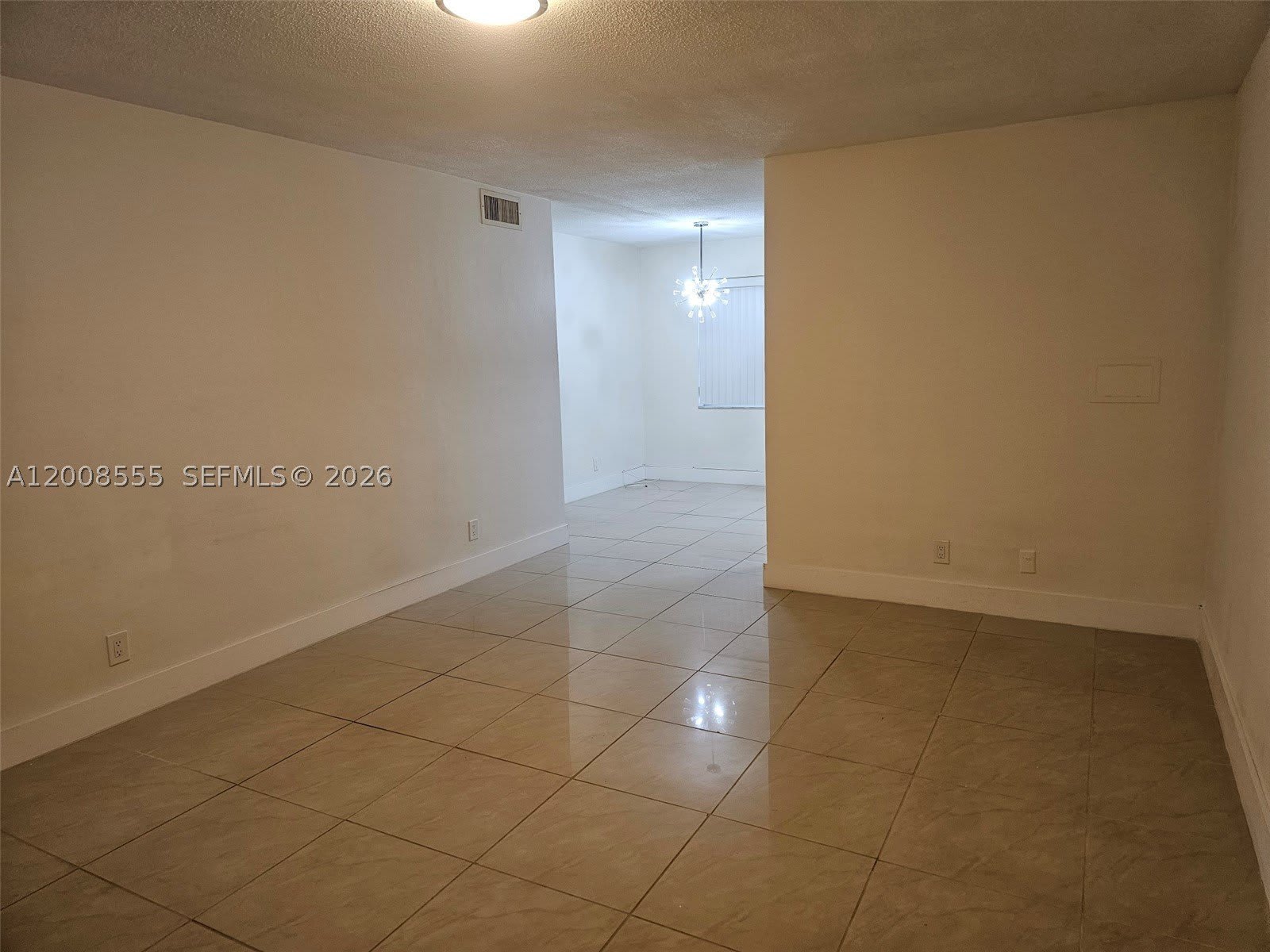 900 Tallwood Ave – photo 2