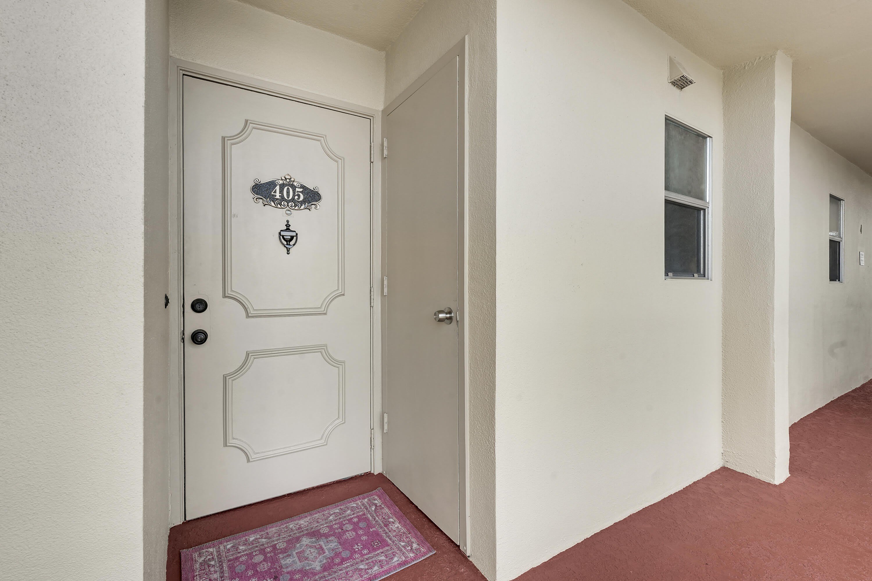3755 Via Poinciana – photo 3