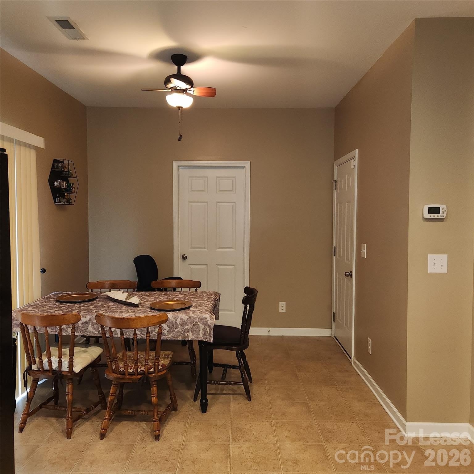1045 Willow Wind Drive – photo 5