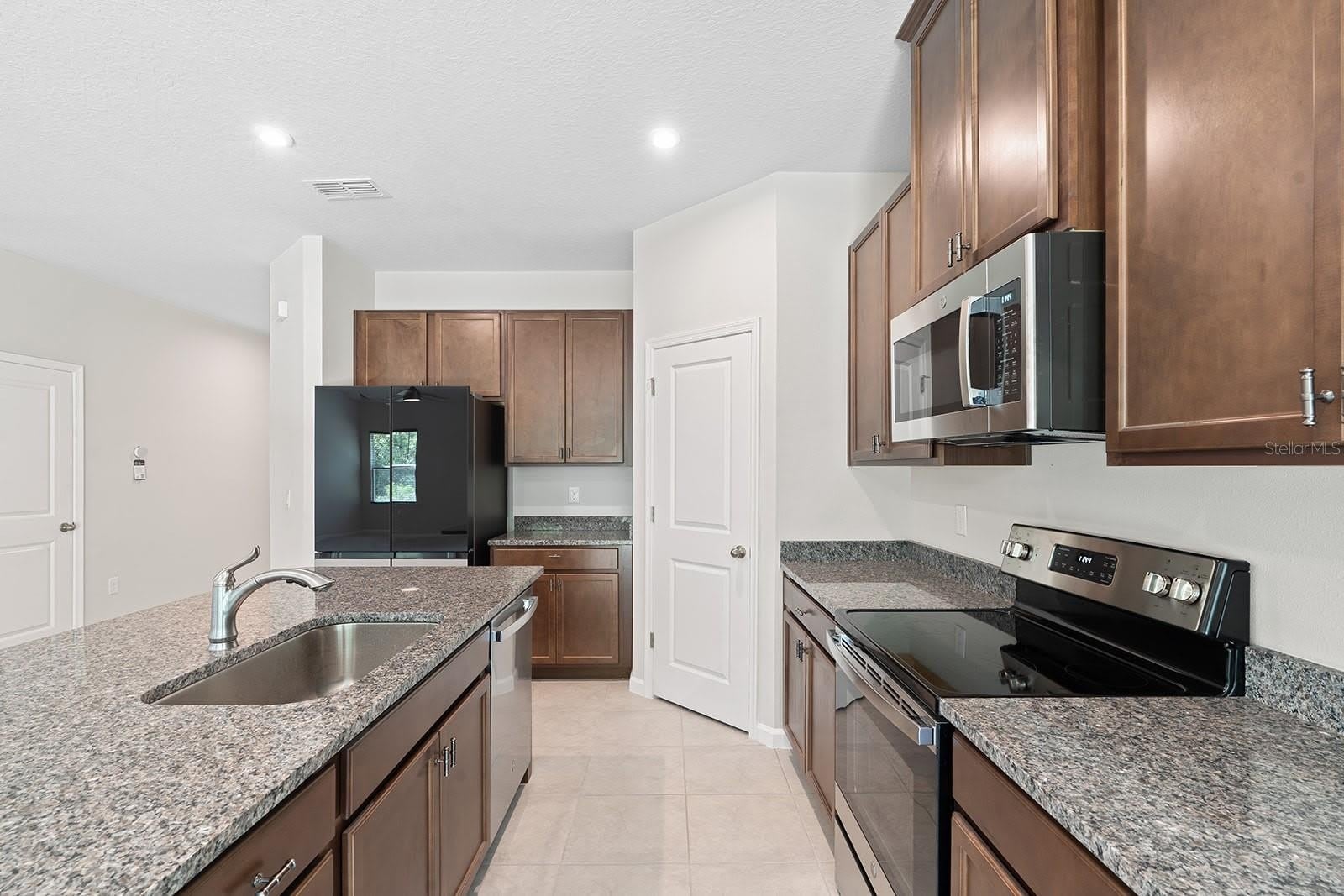 2964 SLOUGH CREEK Drive – photo 5