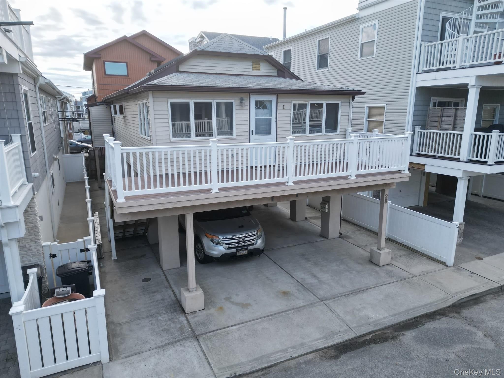 28 New Hampshire Street – photo 1